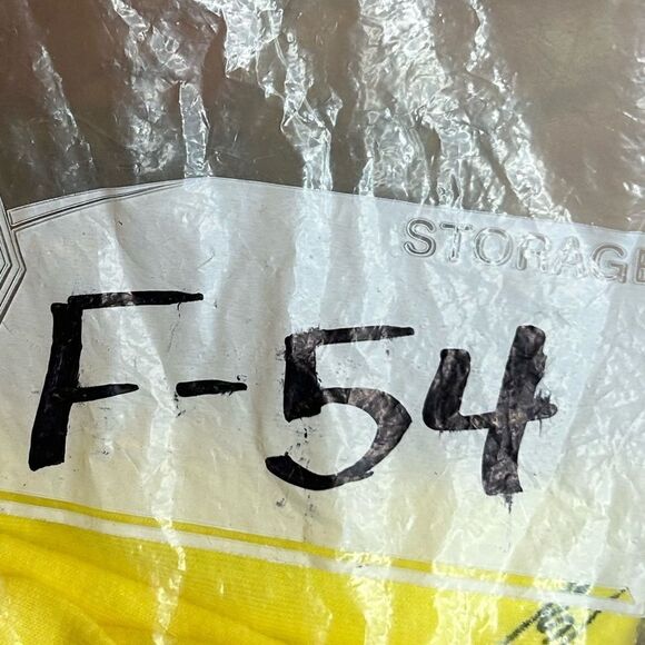 5 for $25🔥Vintage Hanes Yellow Single Stitch Cotton T-Shirt Medium (38-40) - Picture 8 of 8